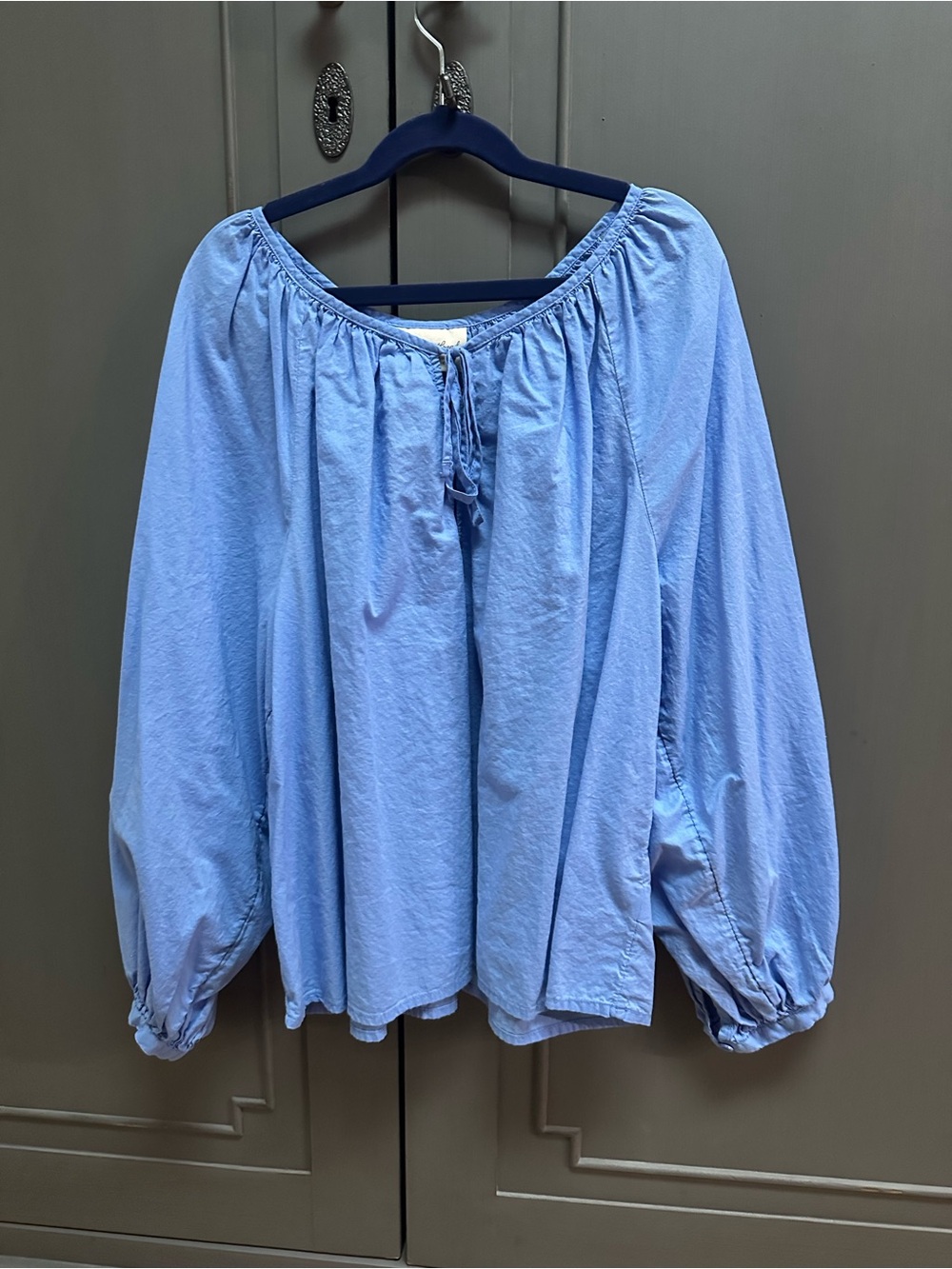 NWOT Universal Thread Target Light Blue Women's Peasant Blouse Top